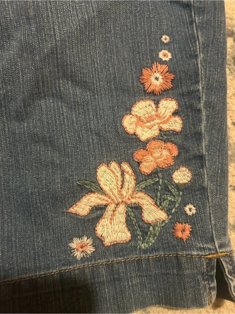 Gloria Vanderbilt Blue Denim Jeans